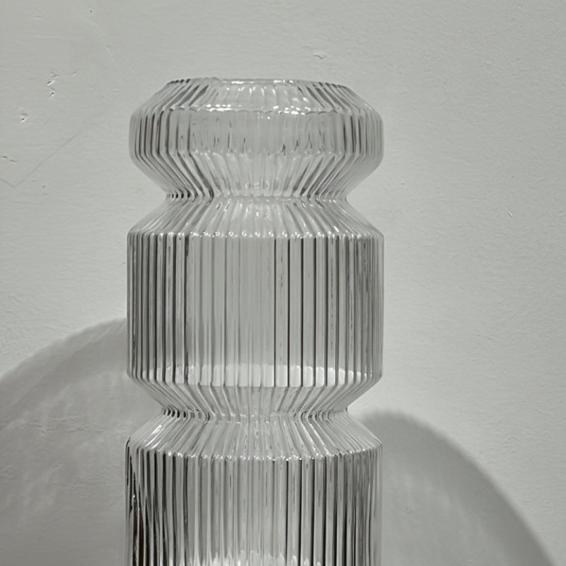 Clear Geometric Ribbed Vase